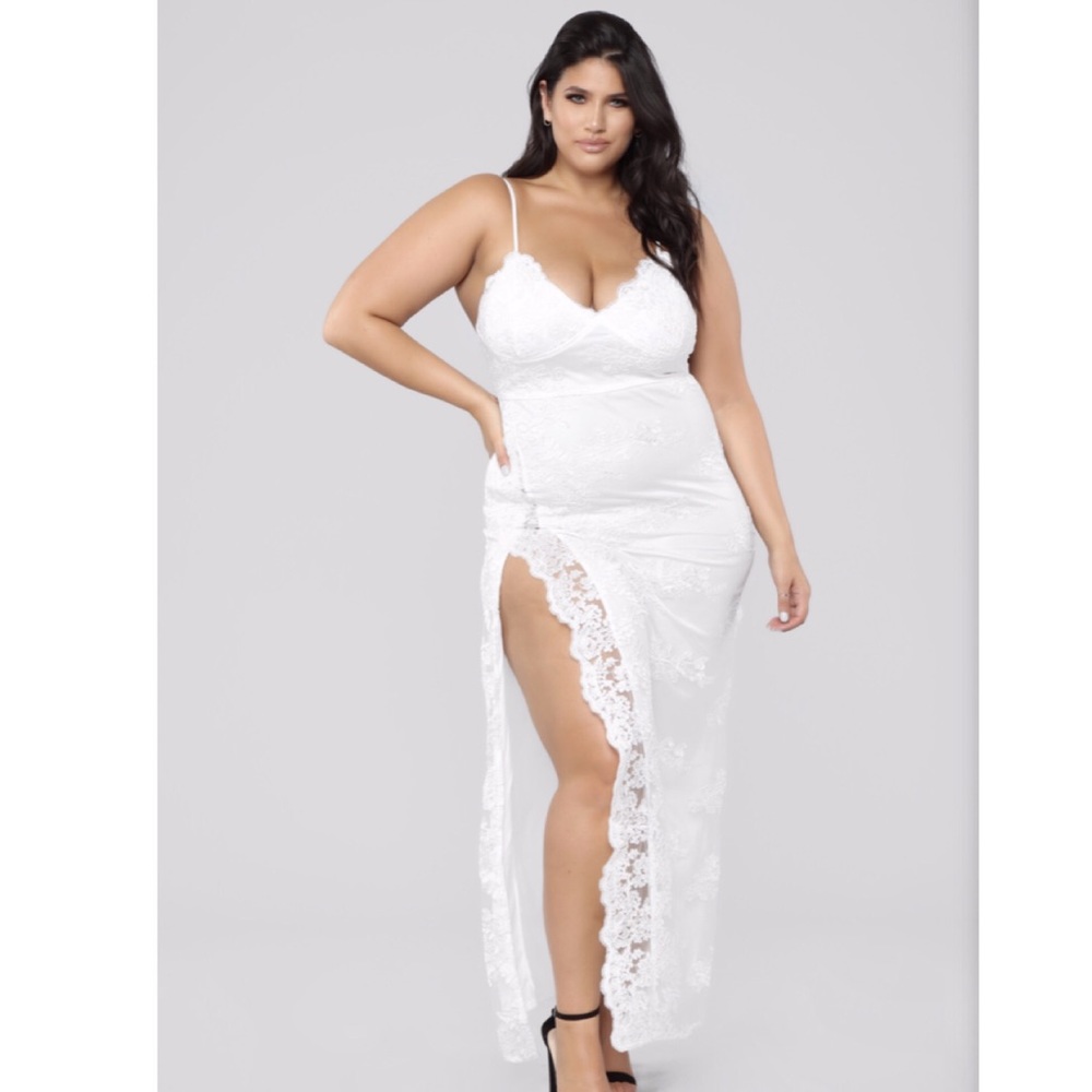 Fashion Nova-White Lace Dress